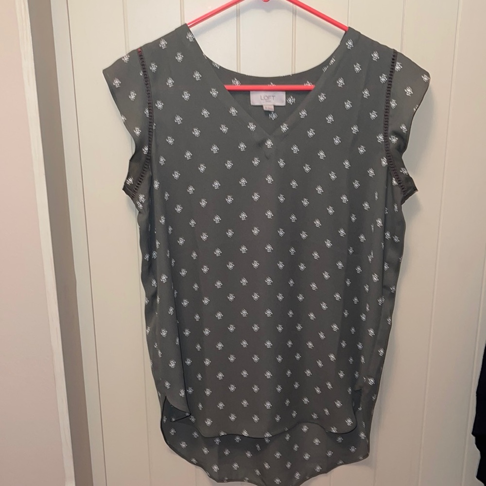 Loft light green short sleeve flutter blouse